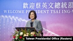 تائیوان کی صدر سائی انگ وین نیو یارک میں خطاب کر رہی ہیں