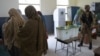 پاکستان میں ضمنی الیکشن: 'انتخابی عمل کو پایۂ تکمیل تک پہنچانے کے لیے موبائل فون سروس معطل رہے گی'
